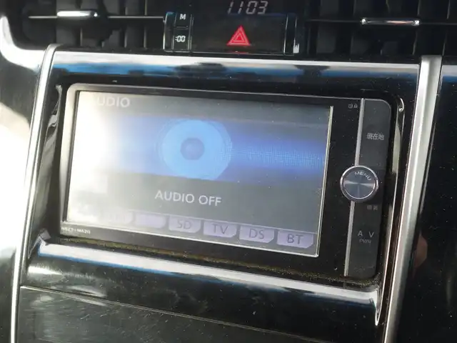 トヨタ ハリアー ハイブリッド エレガンス 山形県 2014(平26)年 4.8万km ホワイトパールクリスタルシャイン 4WD/純正SDナビ/　　【CD DVD BT フルセグ】/バックカメラ/LEDオートヘッドライト/ハーフレザーシート/パワーシート/純正17インチアルミホイール/ドライブレコーダー/ステアリングスイッチ/MTモード付AT/電動格納ウィンカーミラー/フォグランプ/スマートキー×2/ETC