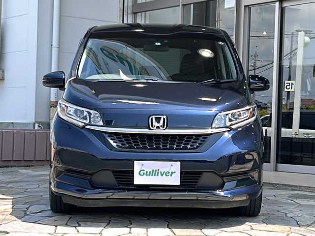 ホンダ フリード G ホンダセンシング 静岡県 2019(令1)年 4.1万km ミッドナイトブルービームM 純正ナビ  /（Bluetooth／CD／DVD／USB／フルセグTV）/バックカメラ  /両側電動スライドドア  /レーダークルーズコントロール/前席シートヒーター  /レーンキープアシスト  /後方ソナー  /衝突軽減ブレーキ  /アイドリングストップ  /3列シート  /盗難防止装置  /LEDヘッドライト  /オートライト  /プッシュスタート  /スマートキー