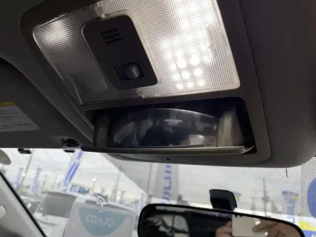 トヨタ ヴォクシー ZS 煌Ⅱ 大阪府 2012(平24)年 10.6万km ブラック ”(株)IDOMが運営する【じしゃロン堺店】の自社ローン専用車両になります。/こちらは現金またはオートローンご利用時の価格です。自社ローンご希望の方は別途その旨お申付け下さい”