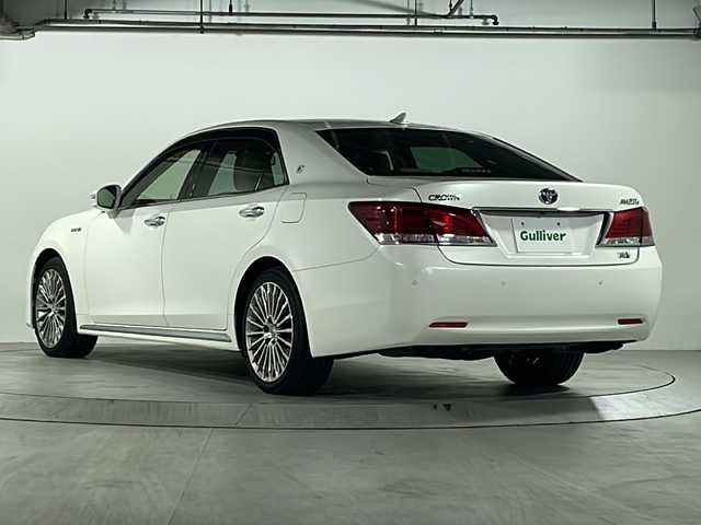 トヨタ クラウン マジェスタ 広島県 2014(平26)年 4.9万km ホワイトパールクリスタルシャイン 禁煙/純正HDDナビ/CD/DVD/DTV/Bluetooth/バックカメラ/クルーズコントロール/純正18インチアルミホイール/パワーシート/シートヒーター/LEDオートライト/インテリジェントAFS/クリアランスソナー/純正フロアマット/純正ドアバイザー/ビルトインETC/スマートキー/プッシュスタート/イージークローザー