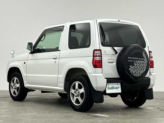 三菱 パジェロ ミニ VR 三重県 2011(平23)年 3.7万km シルキーホワイト /禁煙車//社外オーディオ/・CD・AM・FM//4WD//AC//フロアマット//ドアバイザー//ハロゲンライト//リモコンキー