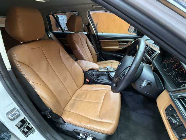 ＢＭＷ ３２０ｄ ツーリング ラグジュアリー 千葉県 2015(平27)年 4.1万km ミネラルホワイト ＡＣＣ　/茶革シート　/ナビ　/Ｂカメラ　/Ｂｌｕｅｔｏｏｔｈ接続　/ＰＤＣ　/パワーシート　/シートヒーター　/電動リアゲート/コンフォートアクセス　/ＬＥＤヘッドライト　　/衝突軽減Ｂ　/ＬＫＡ　/ＥＴＣ　/ドラレコ