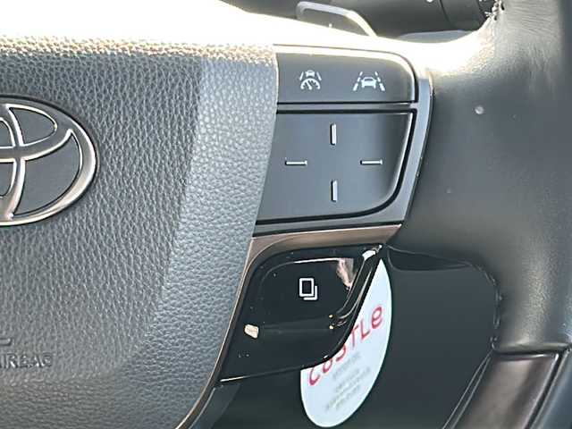 トヨタ アルファードハイブリット Z 佐賀県 2024(令6)年 1.3万km プラチナホワイトパールマイカ 左右独立ムーンルーフ/純正14インチディスプレイオーディオ(ナビ機能/HDMI/CarPlay/Bluetooth/フルセグ)/純正13.2インチリアエンターテイメント/両側パワースライドドア/全方位カメラ/デジタルインナーミラー/前後ドライブレコーダー/ビルトインETC2.0/ユニバーサルステップ/アドバンスドパーク/アドバンストドライブ/トヨタセーフティセンス/クリアランスソナー/BSM/ヘッドアップディスプレイ/電動リアゲート/スーパーロングオーバーヘッドコンソール/置くだけ充電/合皮シート/D/N席パワーシート・シートヒーター・エアーシート/純正18インチアルミホイール/純正フロアマット