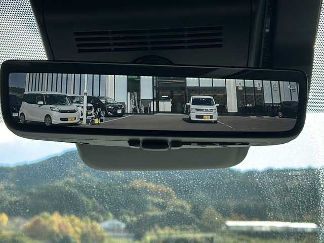 トヨタ アルファードハイブリット Z 佐賀県 2024(令6)年 1.3万km プラチナホワイトパールマイカ 左右独立ムーンルーフ/純正14インチディスプレイオーディオ(ナビ機能/HDMI/CarPlay/Bluetooth/フルセグ)/純正13.2インチリアエンターテイメント/両側パワースライドドア/全方位カメラ/デジタルインナーミラー/前後ドライブレコーダー/ビルトインETC2.0/ユニバーサルステップ/アドバンスドパーク/アドバンストドライブ/トヨタセーフティセンス/クリアランスソナー/BSM/ヘッドアップディスプレイ/電動リアゲート/スーパーロングオーバーヘッドコンソール/置くだけ充電/合皮シート/D/N席パワーシート・シートヒーター・エアーシート/純正18インチアルミホイール/純正フロアマット