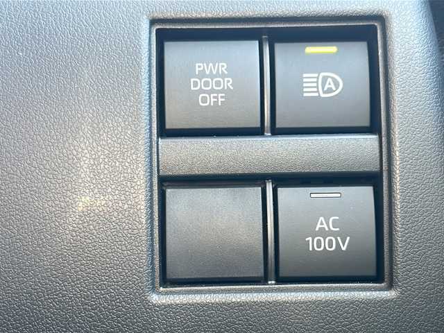 トヨタ アルファードハイブリット Z 佐賀県 2024(令6)年 1.3万km プラチナホワイトパールマイカ 左右独立ムーンルーフ/純正14インチディスプレイオーディオ(ナビ機能/HDMI/CarPlay/Bluetooth/フルセグ)/純正13.2インチリアエンターテイメント/両側パワースライドドア/全方位カメラ/デジタルインナーミラー/前後ドライブレコーダー/ビルトインETC2.0/ユニバーサルステップ/アドバンスドパーク/アドバンストドライブ/トヨタセーフティセンス/クリアランスソナー/BSM/ヘッドアップディスプレイ/電動リアゲート/スーパーロングオーバーヘッドコンソール/置くだけ充電/合皮シート/D/N席パワーシート・シートヒーター・エアーシート/純正18インチアルミホイール/純正フロアマット