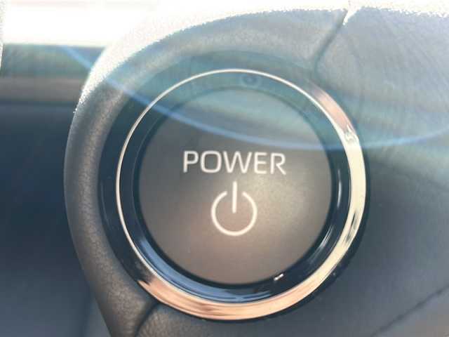 トヨタ アルファードハイブリット Z 佐賀県 2024(令6)年 1.3万km プラチナホワイトパールマイカ 左右独立ムーンルーフ/純正14インチディスプレイオーディオ(ナビ機能/HDMI/CarPlay/Bluetooth/フルセグ)/純正13.2インチリアエンターテイメント/両側パワースライドドア/全方位カメラ/デジタルインナーミラー/前後ドライブレコーダー/ビルトインETC2.0/ユニバーサルステップ/アドバンスドパーク/アドバンストドライブ/トヨタセーフティセンス/クリアランスソナー/BSM/ヘッドアップディスプレイ/電動リアゲート/スーパーロングオーバーヘッドコンソール/置くだけ充電/合皮シート/D/N席パワーシート・シートヒーター・エアーシート/純正18インチアルミホイール/純正フロアマット