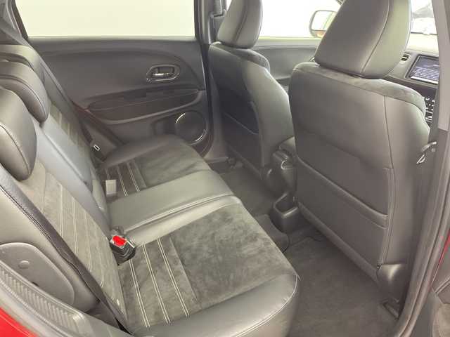 ホンダ ヴェゼル ハイブリッド RS ホンダセンシング 岐阜県 2016(平28)年 4.3万km プレミアムクリスタルレッドM 8インチメモリナビ/・フルセグ/BT/CD/DVD/バックカメラ/ドライブレコーダー/ビルトインETC/ハーフレザーシート/・シートヒーター/革巻きステアリング/・ステアリングスイッチ/・パドルシフト/・レーダークルーズコントロール/LEDヘッドライト/・フォグランプ/プッシュスタート/スマートキー/衝突軽減ブレーキ/レーンキープ/純正フロアマット