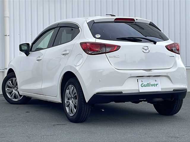 マツダ マツダ２ 15C 三重県 2020(令2)年 3.2万km アークティックホワイト 禁煙/純正ナビ/ビルトインETC/BSM/レーンキープアシスト/衝突被害軽減システム/コーナーセンサー/MTモード/LEDオートライト/ステアリングスイッチ/スマートキー/保証書/取扱説明書