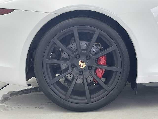 ポルシェ ９１１ カレラ4 S 福井県 2013(平25)年 2.8万km ピュアホワイト ’14model/スポーツクロノパッケージ/PDLS/PASM/パワーステアリング＋/スポーツエギゾースト/20inchカレラクラシックAW/アルカンターラルーフ/黒革シート/・シートヒーター/4wayパワーシート【D席/Ｎ席】/コーナーセンサー/バックカメラ/H＆Rダウンサス積み込み/保証書・取説有り/スペアキー有り/社外SDナビ【MDV-S706】/・CD/DVD/Bluetooth/SD/パドルシフト