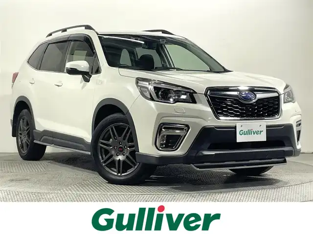 スバル フォレスター プレミアム 大阪府 2019(令1)年 5.9万km クリスタルホワイトP STIエアロ/18incAW 純正ナビTV バックカメラ デジタルインナーミラー ハーフレザー パワーシート/ヒーター ステアリングヒーター 電動リアゲート レーダークルコン 衝突軽減ブレーキ レーンアシスト BSM