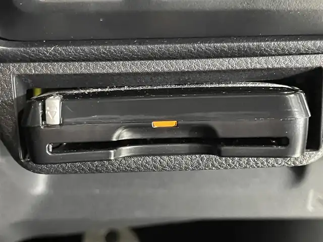 スバル フォレスター プレミアム 大阪府 2019(令1)年 5.9万km クリスタルホワイトP STIエアロ/18incAW 純正ナビTV バックカメラ デジタルインナーミラー ハーフレザー パワーシート/ヒーター ステアリングヒーター 電動リアゲート レーダークルコン 衝突軽減ブレーキ レーンアシスト BSM