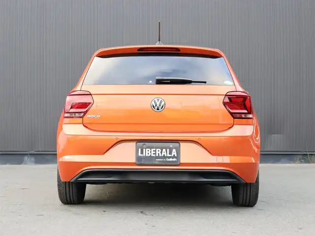 フォルクスワーゲン ポロ TSIコンフォートライン 静岡県 2019(平31)年 1.7万km エナジェティックオレンジメタリック １オーナー /discoverProパッケージ /純正ナビ/TV・CD・DVD/セーフティパッケージ/・ACC/・BSM/・パーキングアシスト/・衝突軽減ブレーキ/Carplay/バックカメラ/ETC2.0/スペアキー