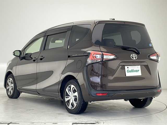 トヨタ シエンタ G クエロ 沖縄県 2020(令2)年 5.8万km ヴィンテージブラウンパールクリスタルシャイン 純正ナビ　NSZT-W68T/（フルセグ CD DVD Bluetooth　AM FM USB）/全方位カメラ/ドライブレコーダー/ビルトインETC２．０/前後コーナーセンサー/両側パワースライドドア/トヨタセーフティセンス/ステアリングスイッチ/LEDヘッドライト/スマートキー/スペアキー1本