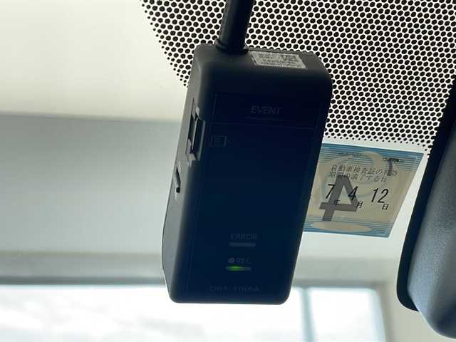 トヨタ シエンタ G クエロ 沖縄県 2020(令2)年 5.8万km ヴィンテージブラウンパールクリスタルシャイン 純正ナビ　NSZT-W68T/（フルセグ CD DVD Bluetooth　AM FM USB）/全方位カメラ/ドライブレコーダー/ビルトインETC２．０/前後コーナーセンサー/両側パワースライドドア/トヨタセーフティセンス/ステアリングスイッチ/LEDヘッドライト/スマートキー/スペアキー1本