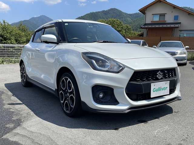 スズキ スイフト スポーツ セーフティPKG 山梨県 2019(令1)年 8.7万km ピュアホワイトP ６MT/純正ＳＤナビ　/全方位モニター　/純正ビルトインＥＴＣ　/ワンセグＴＶ　/Ｂｌｕｅｔｏｏｔｈ　/ＣＤ　/ＵＳＢ　/ドライブレコーダー/クルーズコントロール/運転席シートヒーター　/純正１７インチＡＷ　/ＡＢＳ　/横滑り防止装置　/レーンキープアシスト　/オートライト/プッシュスタート/純正フロアマット