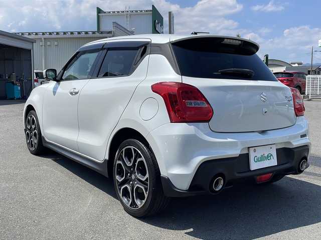 スズキ スイフト スポーツ セーフティPKG 山梨県 2019(令1)年 8.7万km ピュアホワイトP ６MT/純正ＳＤナビ　/全方位モニター　/純正ビルトインＥＴＣ　/ワンセグＴＶ　/Ｂｌｕｅｔｏｏｔｈ　/ＣＤ　/ＵＳＢ　/ドライブレコーダー/クルーズコントロール/運転席シートヒーター　/純正１７インチＡＷ　/ＡＢＳ　/横滑り防止装置　/レーンキープアシスト　/オートライト/プッシュスタート/純正フロアマット