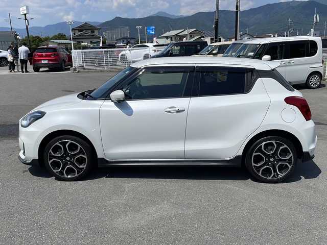 スズキ スイフト スポーツ セーフティPKG 山梨県 2019(令1)年 8.7万km ピュアホワイトP ６MT/純正ＳＤナビ　/全方位モニター　/純正ビルトインＥＴＣ　/ワンセグＴＶ　/Ｂｌｕｅｔｏｏｔｈ　/ＣＤ　/ＵＳＢ　/ドライブレコーダー/クルーズコントロール/運転席シートヒーター　/純正１７インチＡＷ　/ＡＢＳ　/横滑り防止装置　/レーンキープアシスト　/オートライト/プッシュスタート/純正フロアマット