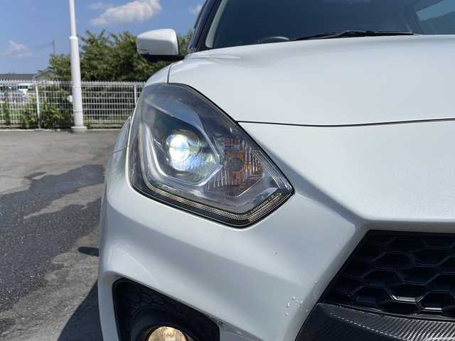 スズキ スイフト スポーツ セーフティPKG 山梨県 2019(令1)年 8.7万km ピュアホワイトP ６MT/純正ＳＤナビ　/全方位モニター　/純正ビルトインＥＴＣ　/ワンセグＴＶ　/Ｂｌｕｅｔｏｏｔｈ　/ＣＤ　/ＵＳＢ　/ドライブレコーダー/クルーズコントロール/運転席シートヒーター　/純正１７インチＡＷ　/ＡＢＳ　/横滑り防止装置　/レーンキープアシスト　/オートライト/プッシュスタート/純正フロアマット