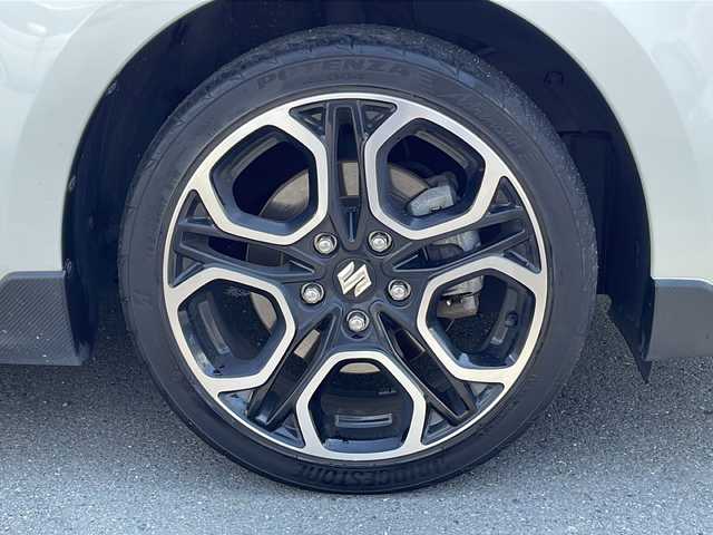 スズキ スイフト スポーツ セーフティPKG 山梨県 2019(令1)年 8.7万km ピュアホワイトP ６MT/純正ＳＤナビ　/全方位モニター　/純正ビルトインＥＴＣ　/ワンセグＴＶ　/Ｂｌｕｅｔｏｏｔｈ　/ＣＤ　/ＵＳＢ　/ドライブレコーダー/クルーズコントロール/運転席シートヒーター　/純正１７インチＡＷ　/ＡＢＳ　/横滑り防止装置　/レーンキープアシスト　/オートライト/プッシュスタート/純正フロアマット