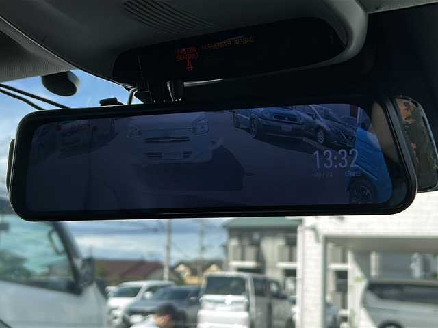 ボルボ Ｖ４０ T－4 スポーツ 茨城県 2014(平26)年 11.8万km パール 純正HDDナビ/クルーズコントロール/本革レザーシート/シートヒーター/パワーシート/ドライブレコーダー/ETC/バックカメラ/オートライト/HIDヘッドライト/純正17inアルミホイール/フロアマット