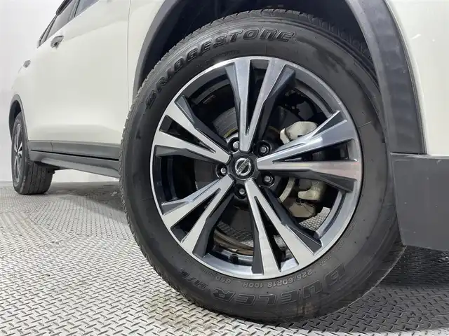 日産 エクストレイル 20Xi 大阪府 2020(令2)年 3.5万km ブリリアントホワイトパール プロパイロット　デジタルインナーミラー　全方位カメラ　純正ナビＴＶ　シートヒーター　衝突軽減　ＥＴＣ　ドラレコ　ルーフレール　レーダークルコン　レーンアシスト　アイドリングストップ　クリアランスソナー