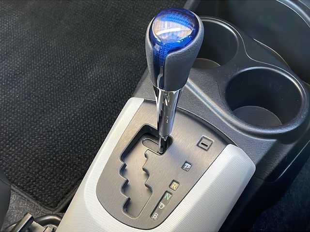 トヨタ アクア S 長野県 2014(平26)年 4.9万km ブラックマイカ 純正メモリナビTV/Bluetooth/バックカメラ/ETC/ブラックレザー調シートカバー/純正フロアマット/取説