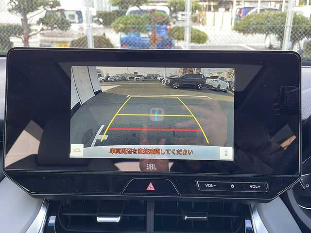 トヨタ ハリアー Z 山口県 2024(令6)年 0.4万km プラチナホワイトパールマイカ ワンオーナー/調光パノラマルーフ/JBLプレミアムサウンド/純正12.3インチディスプレイオーディオ/・ナビキット/・フルセグテレビ/・Bluetooth/・AM/FM/USB/Miracast/バックカメラ/デジタルインナーミラー/ETC2.0/トヨタセーフティセンス/・プリクラッシュセーフティ/・レーダークルーズコントロール/・レーントレーシングアシスト/・オートマチックハイビーム/・ブラインドスポットモニター/・クリアランスソナー/ヘッドアップディスプレイ/D席パワーシート/純正LEDヘッドライト/パワーバックドア/純正19インチAW/スマートキー/スペアキー/取扱説明書/保証書