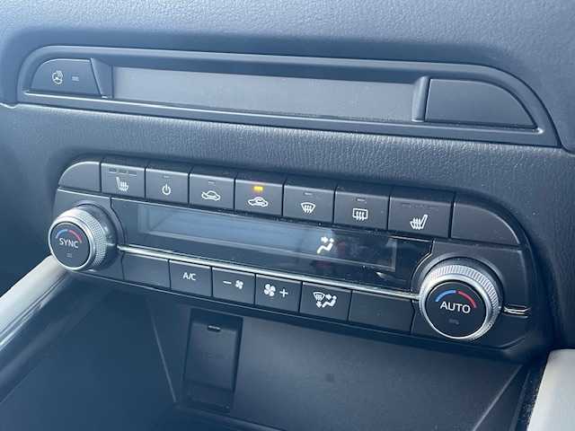 マツダ ＣＸ－５ XD Lパッケージ 静岡県 2020(令2)年 3.5万km ジェットブラックマイカ ●10インチ純正ナビ/(フルセグ/Bluetooth)/●レザーシート/●前席パワーシート/(運転席シートメモリ付き)/●前席シートヒーター/●全方位カメラ/●レーダークルーズコントロール/●ブラインドスポットモニター/●スマートブレーキサポート/●レーンキープアシスト/●前後パーキングセンサー/●電動パーキングブレーキ/●オートブレーキホールド/●LEDヘッドライト＆フォグランプ/●オートライト/●革巻きステアリング/●ステアリングスイッチ/●ステアリングヒーター/●ETC/●前後ドライブレコーダー/●電動リアゲート/●パドルシフト/●電動格納ウィンカーミラー/●ヘッドアップディスプレイ/●オフロードトラクションアシスト/●スマートキー/●プッシュスタート/●純正フロアマット/●純正19インチアルミホイール/●ダブル＋サイドSRS＋ABS