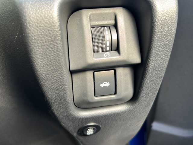スバル ＢＲＺ S 福岡県 2022(令4)年 0.5万km WRブルーパール 登録時走行距離 4654km/6速MT/純正8インチナビ/→AM/FM/フルセグTV/→CD/DVD/バックカメラ/クルーズコントロール/前方ドライブレコーダー/ETC/ステアリングリモコン/ハーフレザーシート/前席シートヒーター/LEDオートライト/純正18インチアルミ/プッシュスタート/スマートキー