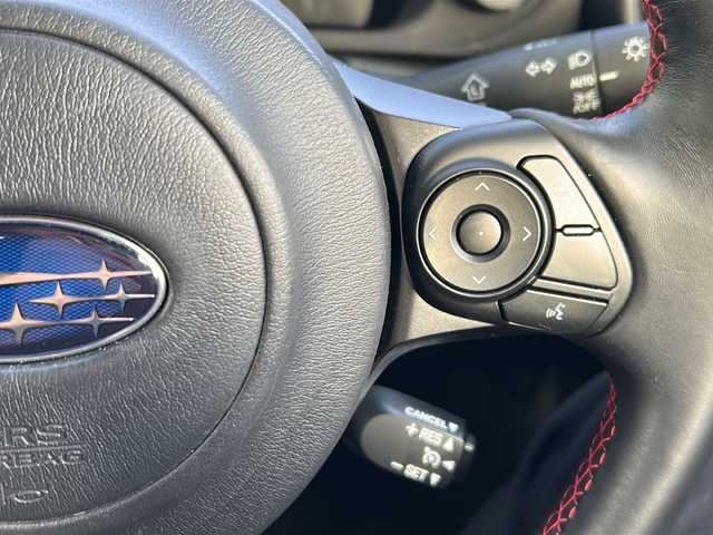 スバル ＢＲＺ S 福岡県 2022(令4)年 0.5万km WRブルーパール 登録時走行距離 4654km/6速MT/純正8インチナビ/→AM/FM/フルセグTV/→CD/DVD/バックカメラ/クルーズコントロール/前方ドライブレコーダー/ETC/ステアリングリモコン/ハーフレザーシート/前席シートヒーター/LEDオートライト/純正18インチアルミ/プッシュスタート/スマートキー