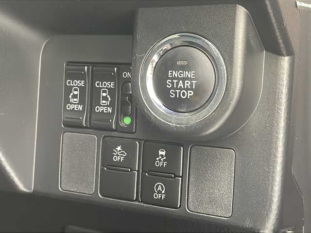 トヨタ タンク カスタムG S 沖縄県 2018(平30)年 7.4万km プラムブラウンパールクリスタルシャイン 純正ナビ(NSZT-W68T)/(フルセグＴＶ/ＤＶＤ/ＢＴ)/バックカメラ/ＥＴＣ/両側パワースライドドア/クルーズコントロール/アイドリングストップ/スマートアシスト/電格ミラー/ドアバイザー/ステアリングスイッチ/ＬＥＤ