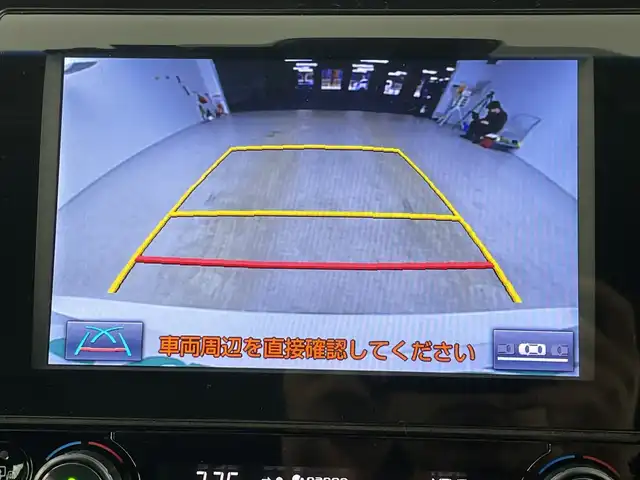 トヨタ カムリ WSレザーパッケージ 愛知県 2019(令1)年 4.9万km プラチナホワイトパールマイカ 禁煙車/ワンオーナー/純正8インチナビ/（CD/DVD/Bluetooth/フルセグTV/USB)/バックカメラ/トヨタセーフティセンス/・プリクラッシュセーフティ/・レーダークルーズコントロール/・レーントレーシングアシスト/・オートマチックハイビーム/・ロードサインアシスト/・ブラインドスポットモニター/・パーキングサポートブレーキ/・パーキングサポートブレーキ/ヘッドアップディスプレイ/ETC/前後ドライブレコーダー/レザーシート/シートヒーター/パワーシート/パドルシフト/純正18インチアルミホイール/スマートキー/スペアキー1本/プッシュスタート/LEDヘッドライト/フロントフォグランプ/オートライト/純正フロアマット/横滑り防止装置/電子パーキングブレーキ/オートホールド