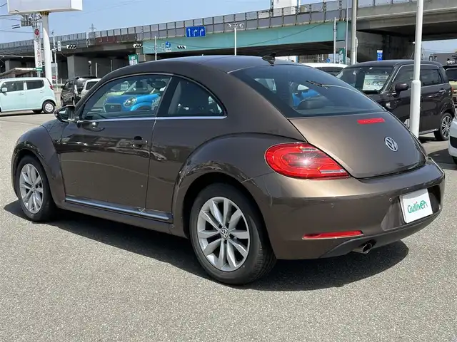 フォルクスワーゲン ザ・ビートル デザイン レザーパッケージ 石川県 2014(平26)年 5.5万km グラシオーサブラウンメタリック ＨＤＤナビ　/フルセグテレビ/Ｂｌｕｅｔｏｏｔｈ/ＤＶＤ/ＣＤ/前後ドライブレコーダー/レザーシート/シートヒーター/純正アルミホイール/純正フロアマット/ウィンカーミラー/取扱説明書/保証書
