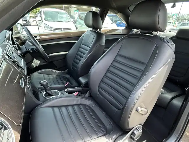 フォルクスワーゲン ザ・ビートル デザイン レザーパッケージ 石川県 2014(平26)年 5.5万km グラシオーサブラウンメタリック ＨＤＤナビ　/フルセグテレビ/Ｂｌｕｅｔｏｏｔｈ/ＤＶＤ/ＣＤ/前後ドライブレコーダー/レザーシート/シートヒーター/純正アルミホイール/純正フロアマット/ウィンカーミラー/取扱説明書/保証書