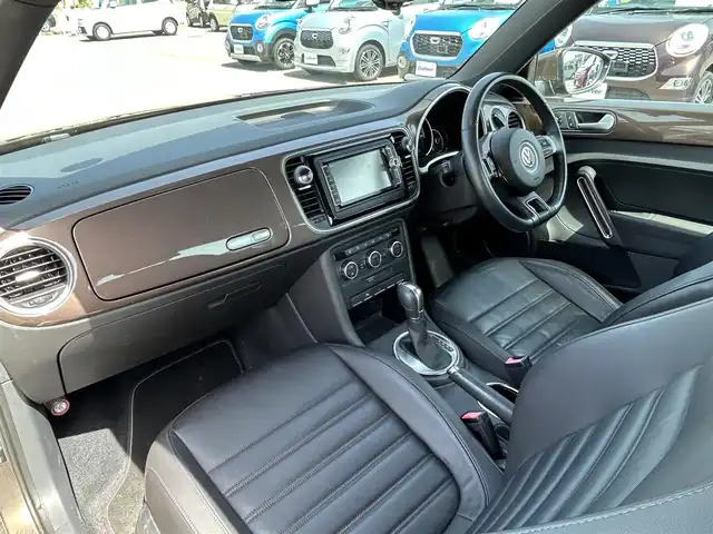 フォルクスワーゲン ザ・ビートル デザイン レザーパッケージ 石川県 2014(平26)年 5.5万km グラシオーサブラウンメタリック ＨＤＤナビ　/フルセグテレビ/Ｂｌｕｅｔｏｏｔｈ/ＤＶＤ/ＣＤ/前後ドライブレコーダー/レザーシート/シートヒーター/純正アルミホイール/純正フロアマット/ウィンカーミラー/取扱説明書/保証書