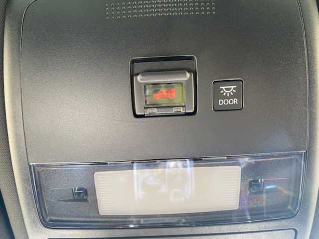 トヨタ クラウン ハイブリッド S 兵庫県 2019(平31)年 8.8万km ダークブルーマイカ 純正ナビ/・Bluetooth/・フルセグTV/追従付きクルーズコントロール/クリアランスソナー/レーンアシスト/オートライト/オートハイビーム/プリクラッシュ/パーキングサポート/RSA/革巻きステアリング/純正マット/ETC/シートヒーター/前後ドラレコ/電動オートパーキングブレーキ