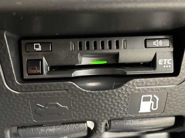 トヨタ ルーミー カスタムG 栃木県 2021(令3)年 4.2万km ブラックマイカメタリック 純正オーディオ/(CD/AUX/USB)/プリクラッシュセーフティ/前後コーナーセンサー/ビルトインETC/禁煙車/LEDヘッドライト/オートライト/両側パワースライドドア/横滑り防止装置/フォグランプ/スマートキー/プッシュスタート/アイドリングストップ/ステアリングスイッチ/革巻きステアリング/電動格納ミラー/純正１４インチホイール/純正フロアマット/サイドビューランプ