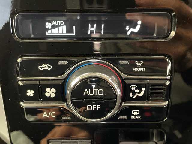 トヨタ ルーミー カスタムG 栃木県 2021(令3)年 4.2万km ブラックマイカメタリック 純正オーディオ/(CD/AUX/USB)/プリクラッシュセーフティ/前後コーナーセンサー/ビルトインETC/禁煙車/LEDヘッドライト/オートライト/両側パワースライドドア/横滑り防止装置/フォグランプ/スマートキー/プッシュスタート/アイドリングストップ/ステアリングスイッチ/革巻きステアリング/電動格納ミラー/純正１４インチホイール/純正フロアマット/サイドビューランプ