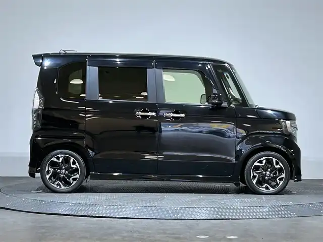ホンダ Ｎ ＢＯＸ カスタム G L ターボ ホンダセンシング 愛媛県 2021(令3)年 3.5万km クリスタルブラックパール ホンダセンシング/純正9インチナビ/Bluetooth/フルセグTV/FM/AM/両側パワースライドドア/ビルトインETC/バック・サイドカメラ/ハーフレザーシート/前席シートヒーター/ステアリングスイッチ/パドルシフト/リアサンシェード/ISOFIX/スペアキーX1