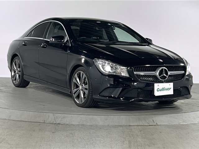 メルセデス・ベンツ ＣＬＡ１８０ 福岡県 2014(平26)年 4.8万km コスモスブラック シートメモリー/レザーシート/パドルシフト/フルセグＴＶ【ｂｌｕｅｔｏｏｔｈ接続／ＤＶＤ、ＣＤ】/ＡＢＳ/前後コーナーセンサー/前後ドライブレコーダー/バックカメラ/ＥＴＣ/純正フロアマット/保証書/取扱い説明書/点検記録簿