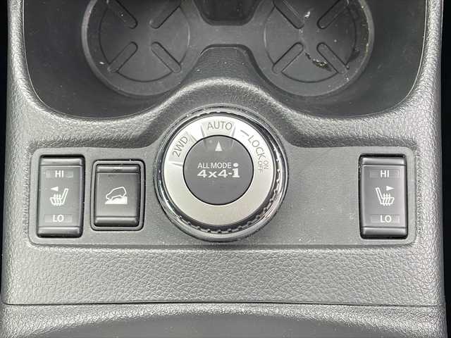 日産 エクストレイル 20X エクストリーマーX Eブレーキ 鹿児島県 2015(平27)年 6.1万km ダイヤモンドブラック ４WD/エマージェンシーブレーキ/メーカーオプションナビ/CD/DVD/BT/フルセグ/SD/アラウンドビューモニター/電動リアゲート/クルーズコントロール/LEDヘッドライト/シートヒーター/電動格納サードシート/純正17インチアルミホイール/オートエアコン/スマートキー/純正ETCビルトイン