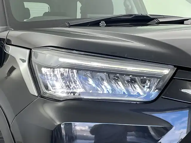 トヨタ ライズ Z 新潟県 2022(令4)年 2.4万km ブラックマイカメタリック 純正ディスプレイオーディオ/全方位カメラ/プリクラッシュセーフティ/レーダークルーズコントロール/レーンキープアシスト/ブラインドスポットモニター/フルセグTV/HDMI/Applel car play/Android Auto /オートライト/オートハイビーム/LEDヘッドライト/AC100V電源/オートブレーキホールド/コーナーセンサー/プッシュスタート/純正フロアマット