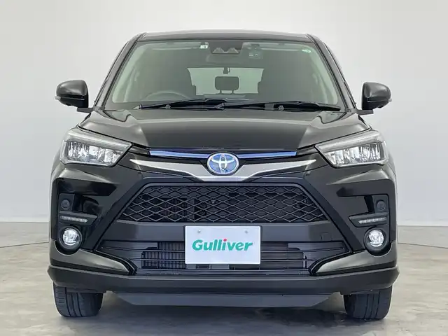 トヨタ ライズ Z 新潟県 2022(令4)年 2.4万km ブラックマイカメタリック 純正ディスプレイオーディオ/全方位カメラ/プリクラッシュセーフティ/レーダークルーズコントロール/レーンキープアシスト/ブラインドスポットモニター/フルセグTV/HDMI/Applel car play/Android Auto /オートライト/オートハイビーム/LEDヘッドライト/AC100V電源/オートブレーキホールド/コーナーセンサー/プッシュスタート/純正フロアマット