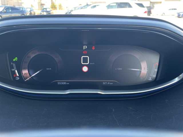 プジョー ５００８ GT ブルーHDi 埼玉県 2018(平30)年 5.6万km パール 純正ナビ/・USB/AUX/CarPlay/BT/Radio/全方位カメラ/黒ハーフレザーシート/パワーバックドア/レーンキープアシスト/コーナーセンサー/社外ドライブレコーダー/ブラインドスポット/アンビエントライト/パークアシスト/置くだけ充電/ダブルエアバッグ/サイドエアバッグ/アンチロックブレーキ/ダウンヒルアシスト/アダプティブクルーズコントロール