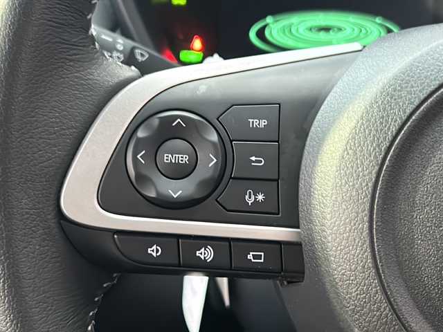 トヨタ ライズ Z 広島県 2022(令4)年 2.4万km レーザーブルークリスタルシャイン 禁煙車/ハイブリッド/スマートアシスト/・衝突軽減/・車線逸脱/・オートマチックハイビーム/・レーダークルーズコントロール/BSM/クリアランスソナー/社外ナビ（CN-HA０１WD）/・フルセグ/CD/DVD/Bluetooth//USB/MEMORYMUSIC/パノラマモニター/革巻きステアリング/ステアリングスイッチ（非連動）/オートライト/電動パーキングブレーキ/ブレーキホールド/LEDヘッドライト/フォグランプ/ドライブレコーダー（CS-51FR）/ETC/シートヒーター