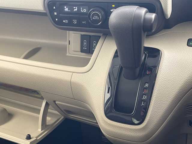 ホンダ Ｎ ＢＯＸ G L ホンダセンシング 沖縄県 2018(平30)年 4.7万km モーニングミストブルーM 社外ナビ【AVIC-RZ801】　/（フルセグＴＶ/ＣＤ/ＤＶＤ/Ｂｌｕｅｔｏｏｔｈ）　/バックカメラ　/ＥＴＣ　/レーダークルーズコントロール　/ＬＥＤヘッドライト　/片側パワースライドドア　/プッシュスタート　/スマートキー　/オートライト
