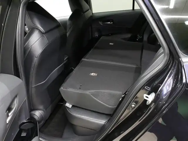 トヨタ カローラツーリング ハイブリッド ダブルバイビー 三重県 2020(令2)年 2.2万km スパークリングブラックパールクリスタルシャイン モデリスタエアロ/純正ナビディスプレイオーディオ/　フルセグTV/Bluetooth/バックカメラ/ビルトインETC2.0/ドライブレコーダー/ハーフレザーシート/前席シートヒーター /ステアリングヒーター/ステアリングリモコン/電動パーキングブレーキ/ブレーキホールド/ブラインドスポットモニター/クリアランスソナー /レーダークルーズコントロール/LEDヘッドライト/フォグランプ/オートライト/オートハイビーム/純正17インチアルミホイール/スマートキー×2/プッシュスタート
