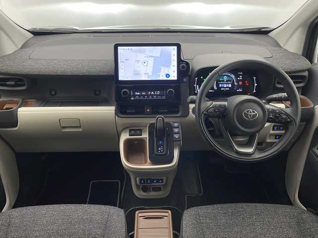 トヨタ シエンタ ハイブリッド Z 宮崎県 2022(令4)年 3万km アーバンカーキ ワンオーナー/Toyota Safety Sense/〇プリクラシュセーフティ/〇レーンディパーチャーアラート/〇ブラインドスポットモニター/〇リアクロストラフィックアラート/〇パーキングサポートブレーキ/〇プロアクティブドライビングアシスト/〇ロードサインアシスト/〇リヤカメラディクション/〇オートマチックハイビーム/〇レーダークルーズコントロール/〇クリアランスソナー/〇発進遅れ告知/純正10.5インチナビ/フルセグTV/CD/DVD/Bluetooth/パノラミックビューモニター/インテリジェントパーキングアシスト/両側パワースライドドア/シートヒーター/ステアリングヒーター/AC100V電源/ビルトインETC/LEDヘッドライト/純正15インチAW