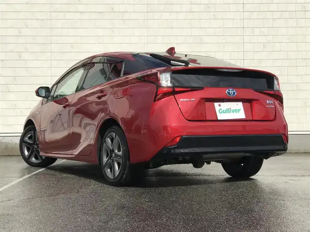 トヨタ プリウス A プレミアム　ツーリングセレ 富山県 2019(平31)年 6.3万km エモーショナルレッドⅡ 4WD/純正ナビ/フルセグTV/Bluetooth/バックカメラ/ドライブレコーダー/プリクラッシュセーフティ/クリアランスソナー/レーンキープアシスト/ブラインドスポットモニター/レーダークルーズコントロール/パーキングアシスト/レザーシート/パワーシート/シートヒーター/スペアキー１本/ヘッドアップディスプレイ/ETC2.0