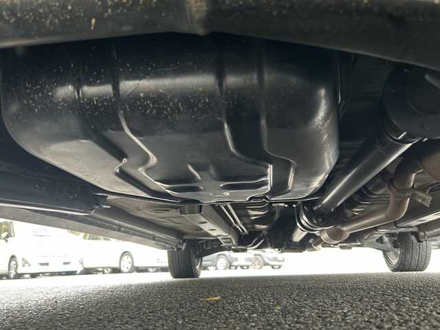 スズキ ワゴンＲ スティングレー T 京都府 2010(平22)年 10.4万km ブルーイッシュブラックパール3 社外SDナビ（CN-E310D）/・CD/FM/AM/Bluetooth/・ワンセグテレビ/ETC/革巻きステアリング/ステアリングリモコン/パドルシフト/シートヒーター（D席）/HIDヘッドライト/スマートキー/プッシュスタートボタン/12V電源/純正15インチアルミホイール/純正フロアマット/取扱説明書/保証書